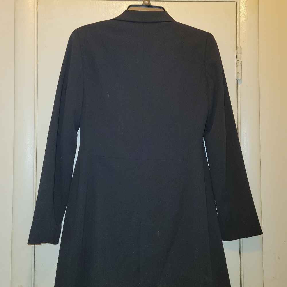 Blazer - Picture 3 of 4